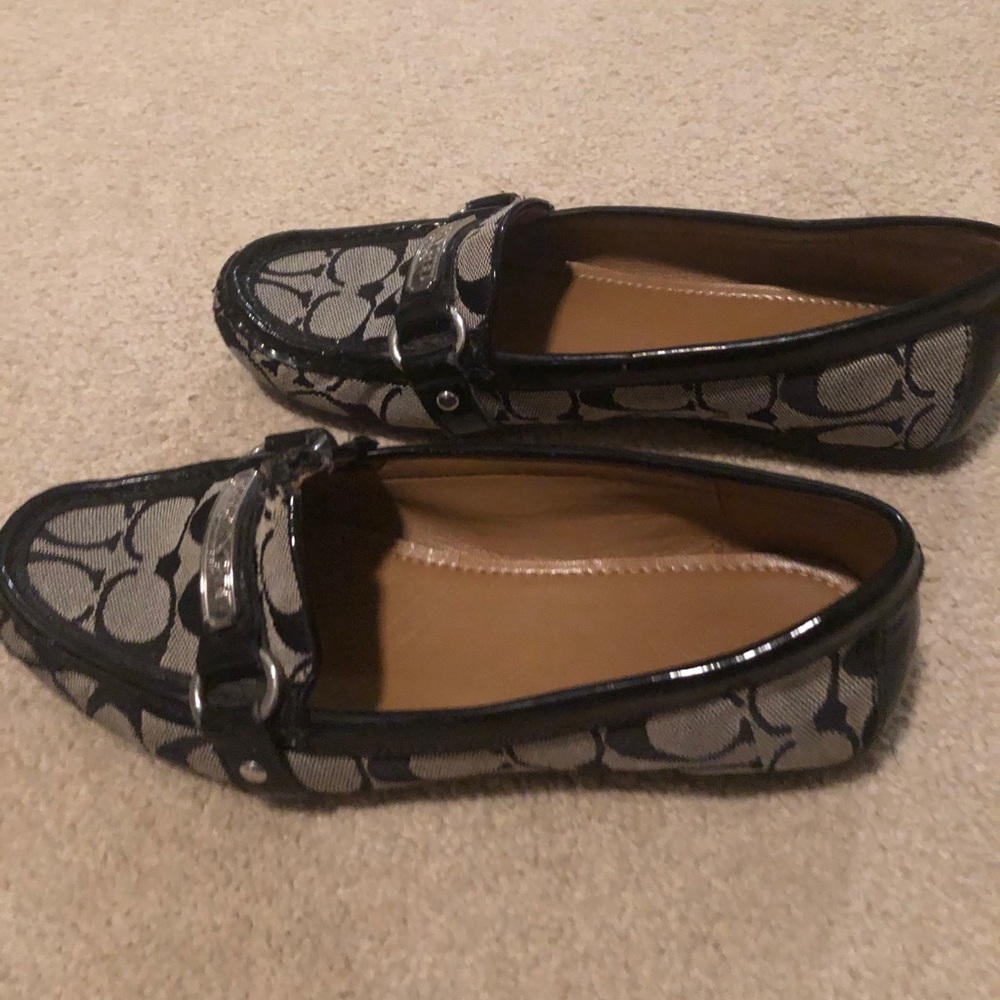 Used Woman Coach Loafers